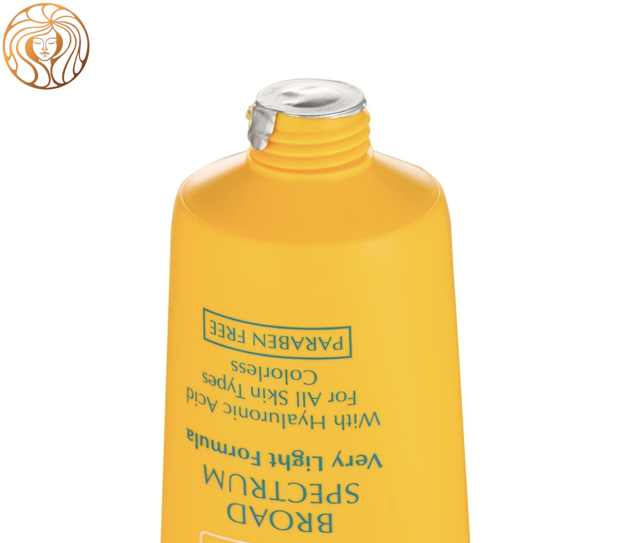 کرم ضد آفتاب بی رنگ سینره با SPF60 مناسب انواع پوست حجم 50 میلی لیتر
